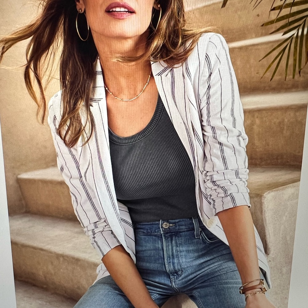 Evereve Kinley Stripe Linen Blazer